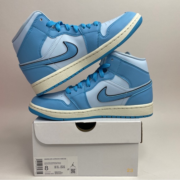 Nike Air Jordan 1 Retro Mid SE WMNS “Powder Blue/Ice Blue” 2023 - Picture 3 of 4